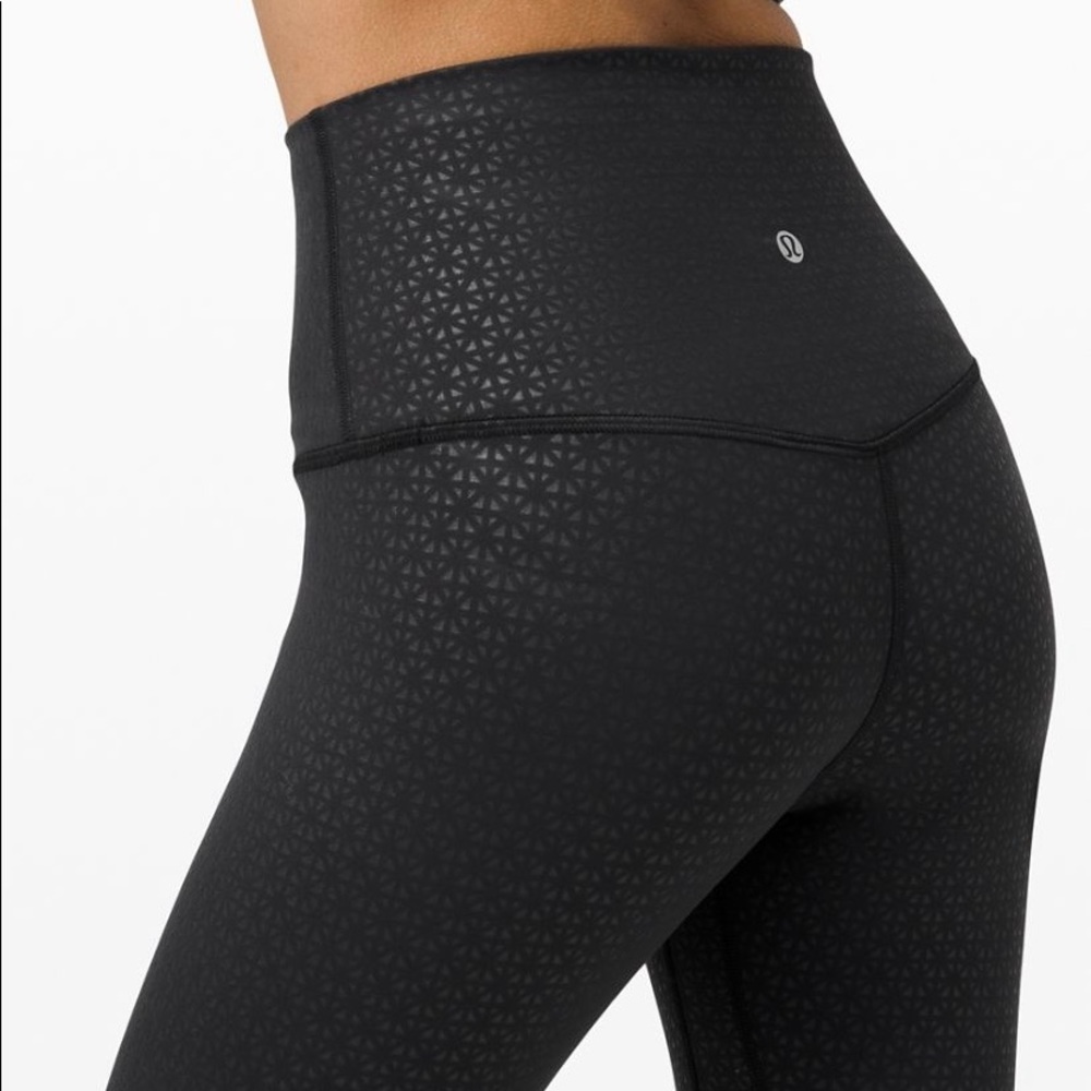 Lululemon Align leggings 25” size 10